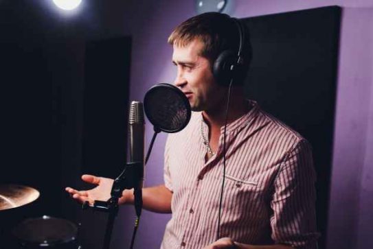 Discover Amazing Features To Start Your Online Radio Station! Discover Amazing Features To Start Your Online Radio Station!